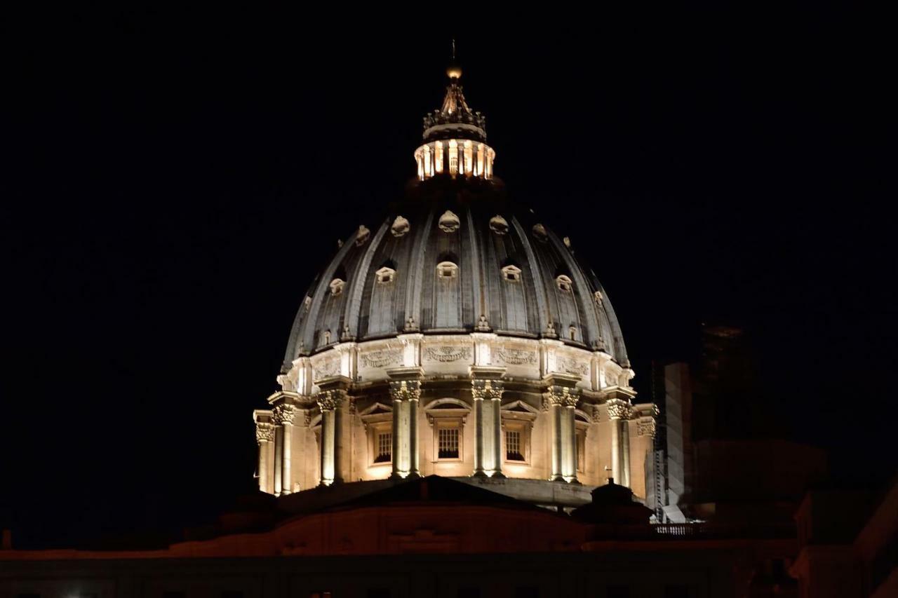 San Pietro Moonlight Luxury Apartment Rom Eksteriør billede